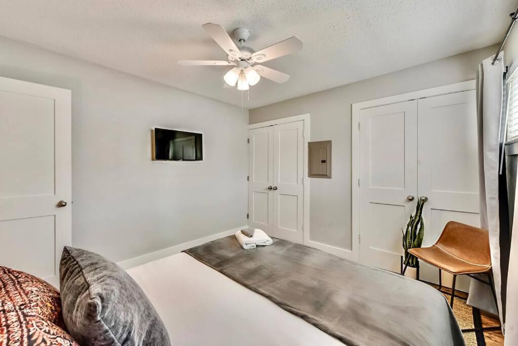 Hello Gorgeous Flat Near Downtown! Apartment Dallas Luaran gambar
